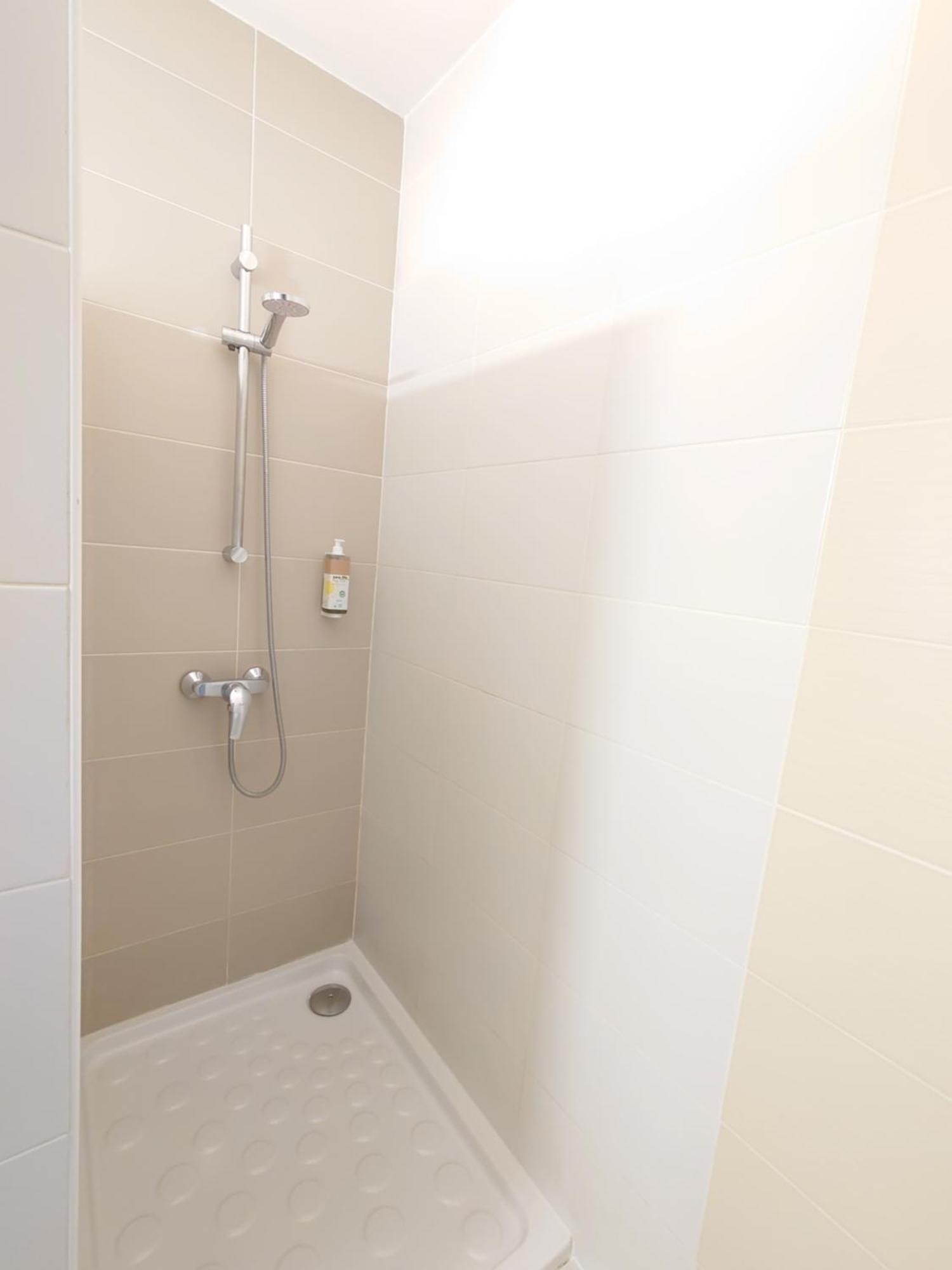 Greet Hotel Grenoble Centre Gare Екстериор снимка
